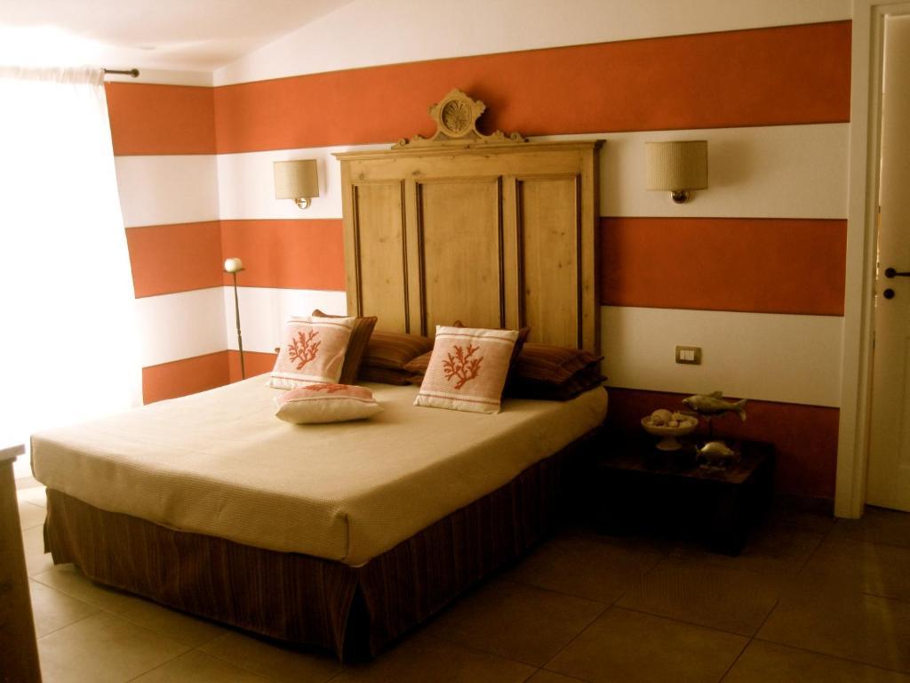 Hotel Villa Pimpina Карлофорте Екстериор снимка